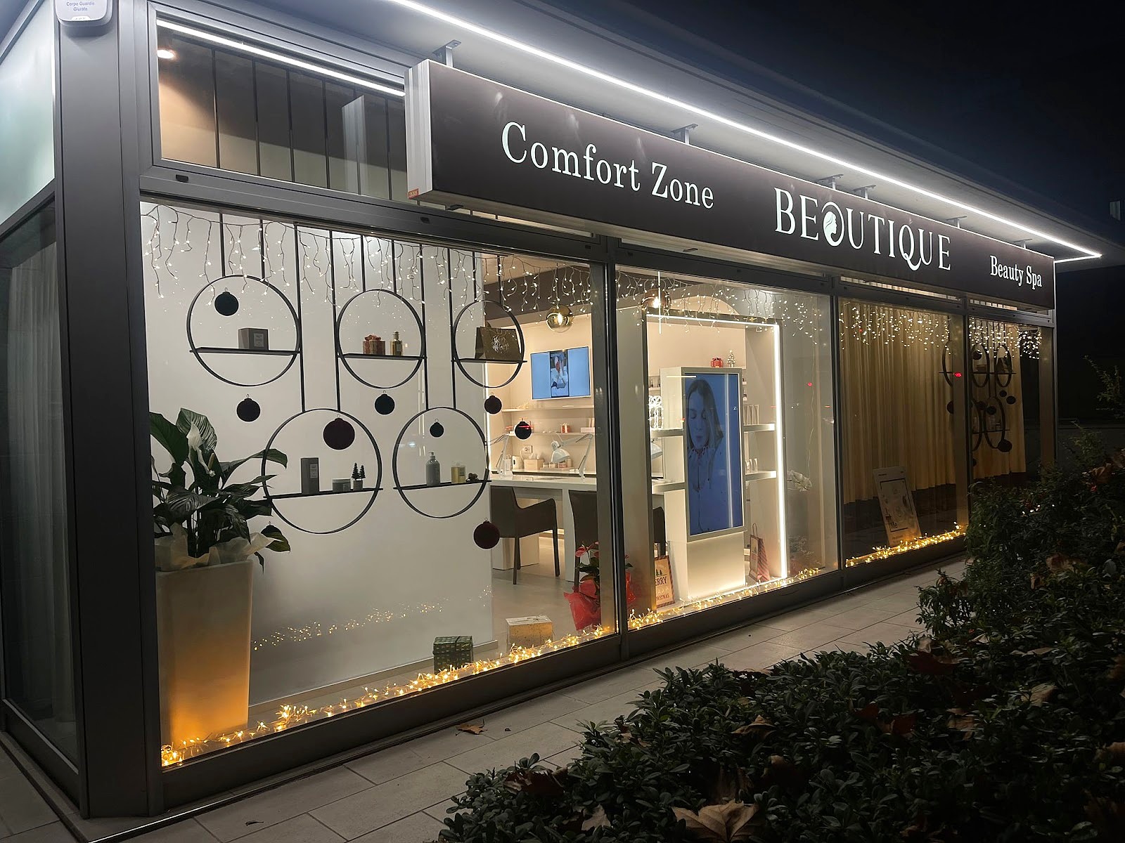 Esterno del centro Beautique Beauty SPA in Viale Amendola, Modena