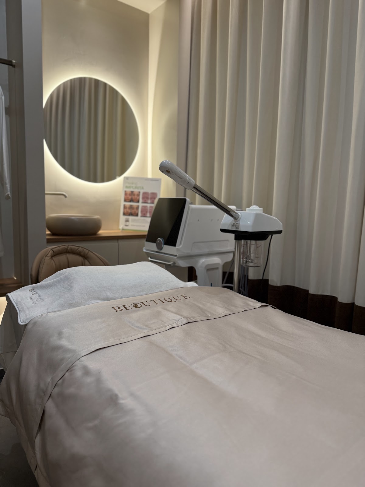 Trattamento estetico professionale al centro Beautique Beauty SPA Modena